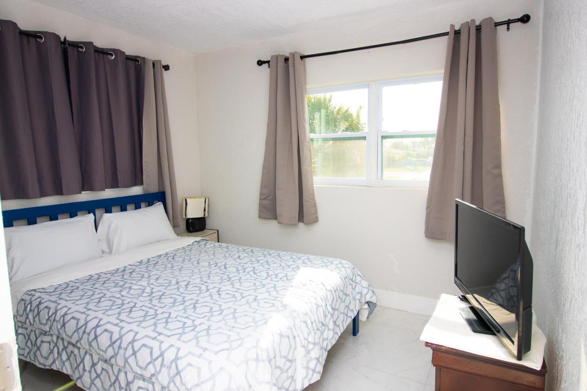 Shared Home - Close To The Beach Riviera Beach Buitenkant foto