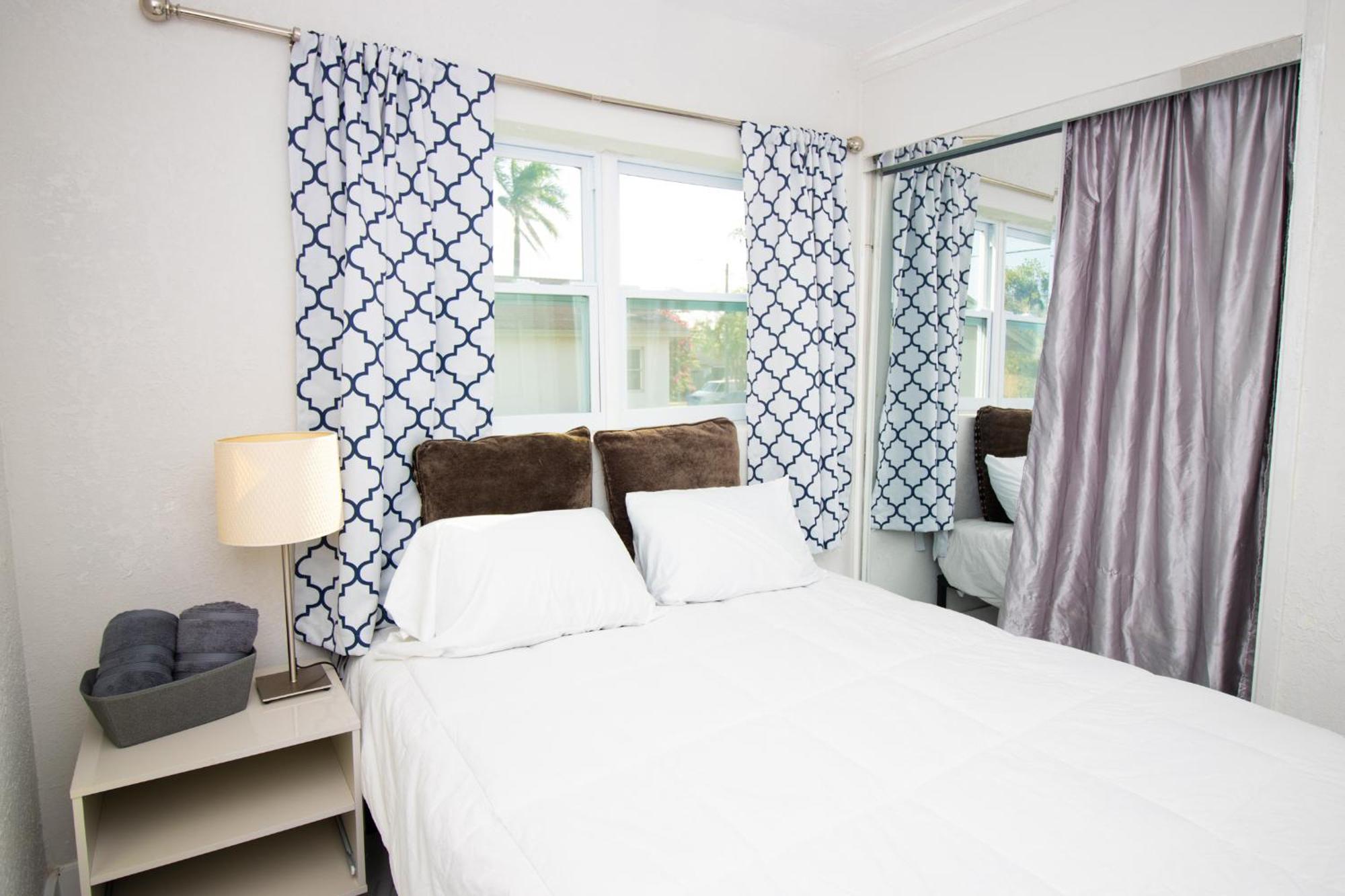 Shared Home - Close To The Beach Riviera Beach Buitenkant foto