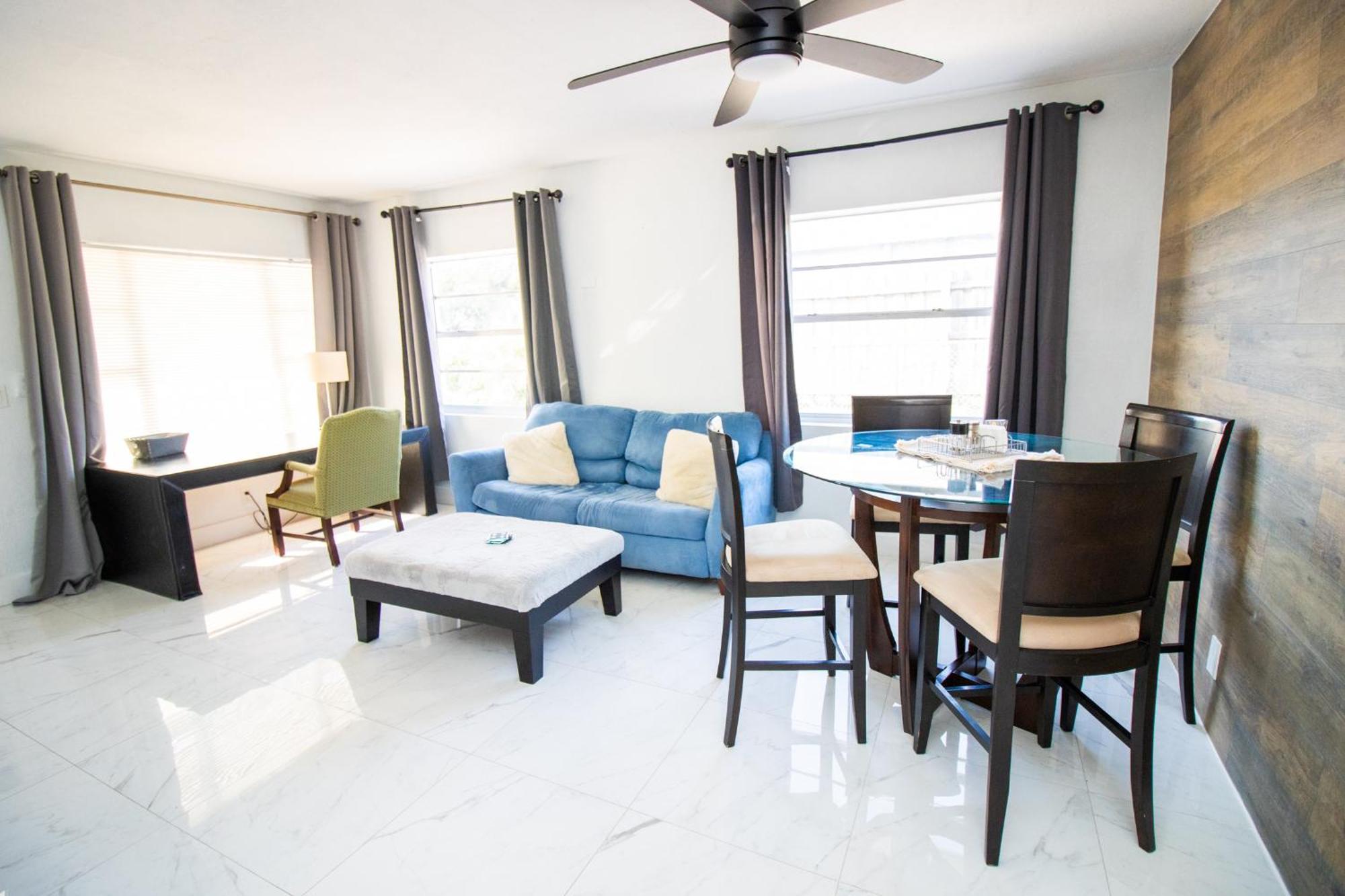 Shared Home - Close To The Beach Riviera Beach Buitenkant foto